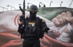 المتحدث باسم الجيش الإيراني يعلن عن الدول التي سيشملها نطاق الحرب في الشرق الأوسط